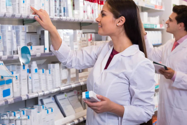 Pharmacy Tech Certification and Course Duration