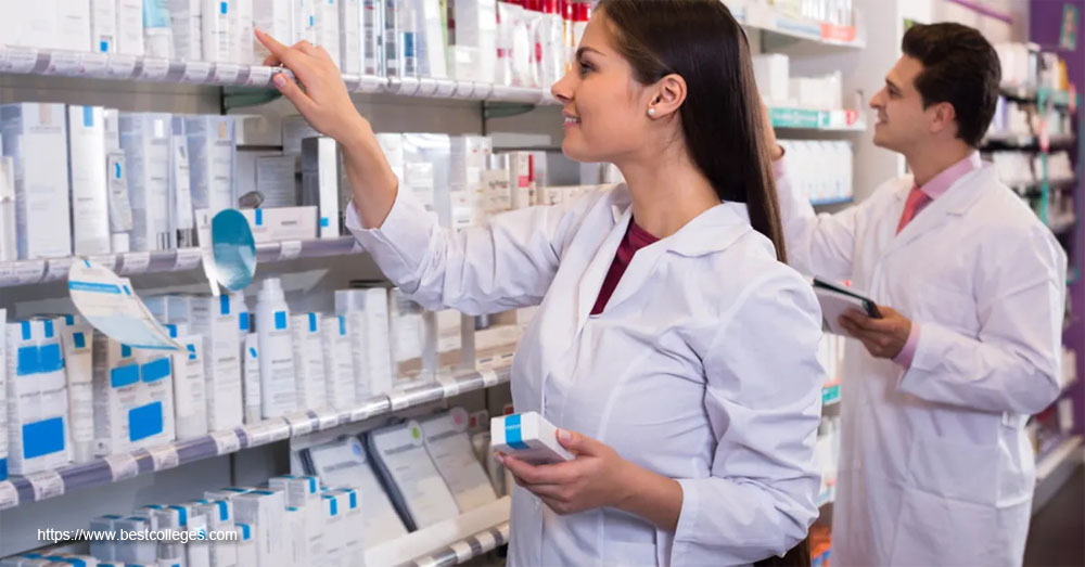 Pharmacy Tech Certification and Course Duration