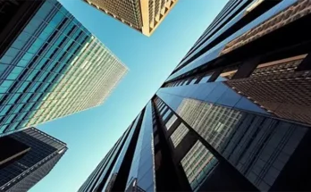 Why Looking at the Bigger Picture Helps When Choosing an Executive Condominium